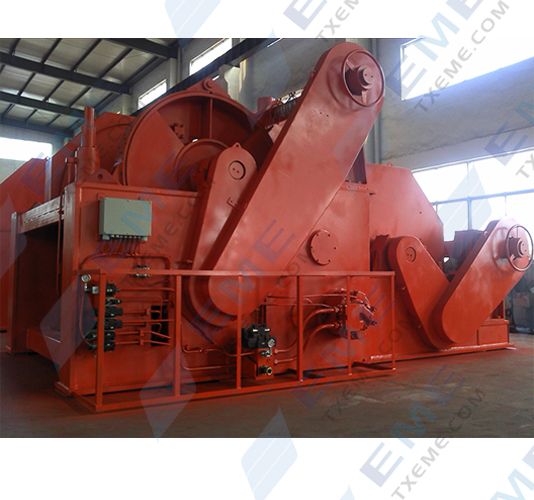 900kN Hydraulic towing Winch